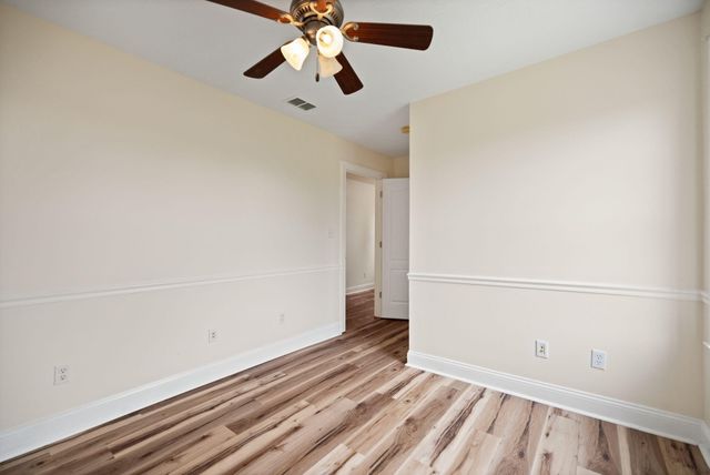 810 Pau Ferro Court, Berea, KY 40403