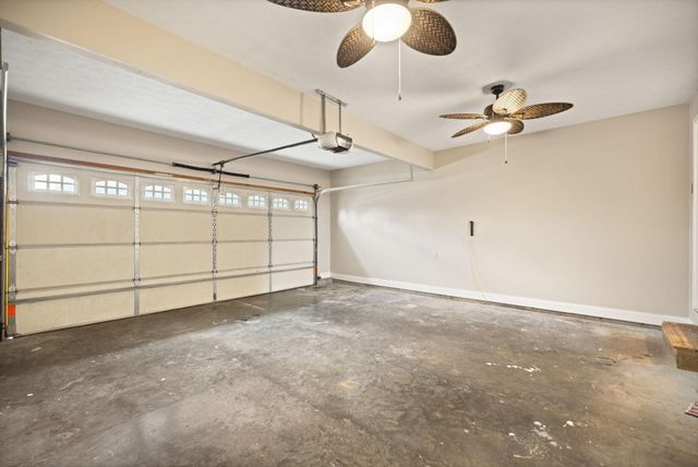 810 Pau Ferro Court, Berea, KY 40403