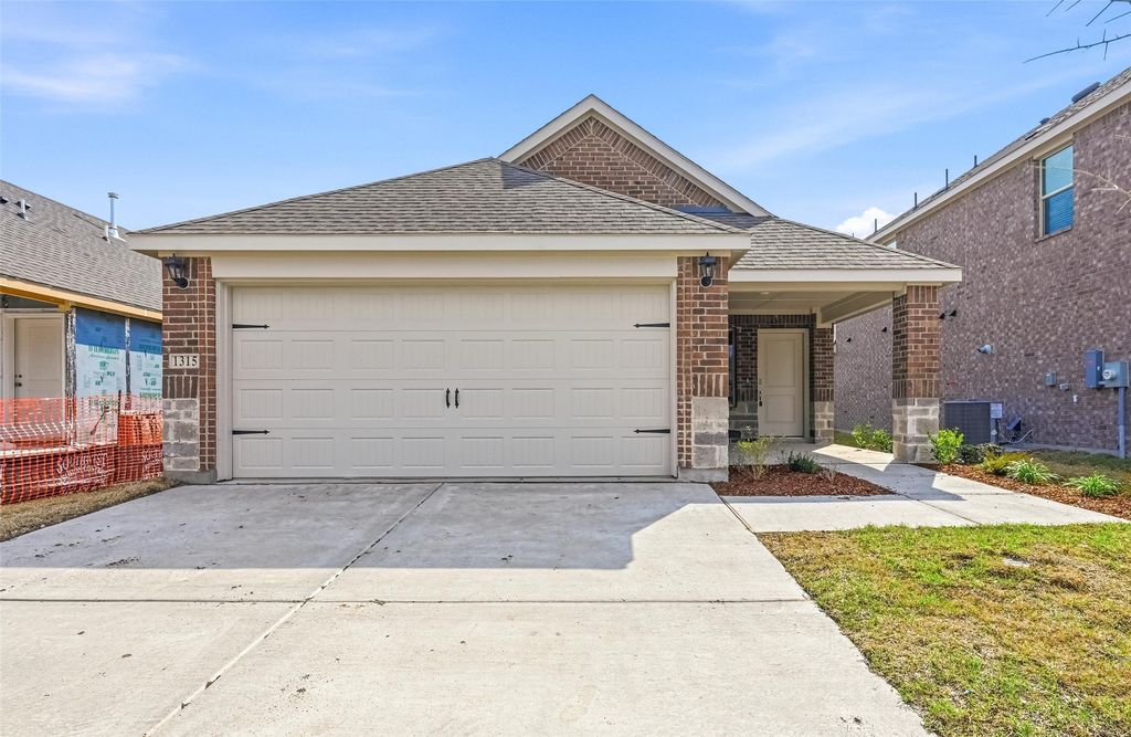 1315 Hopes Lake Drive, Princeton, TX 75407