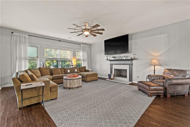 201 Whelchel Valley Drive, Dawsonville, GA 30534