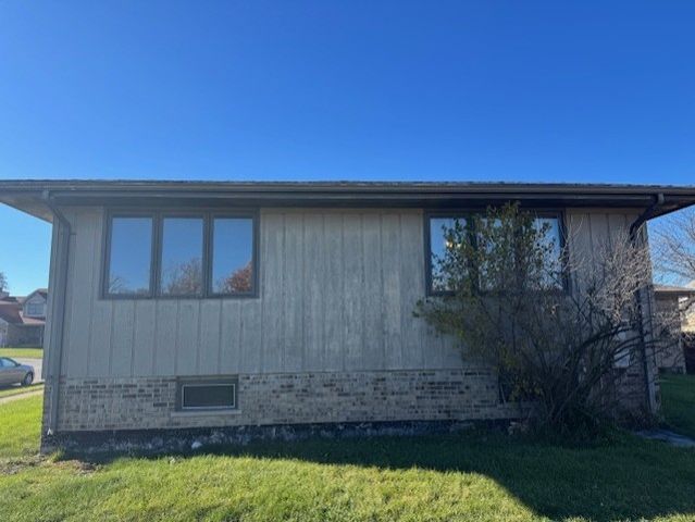 17027 Judy Court, Oak Forest, IL 60452