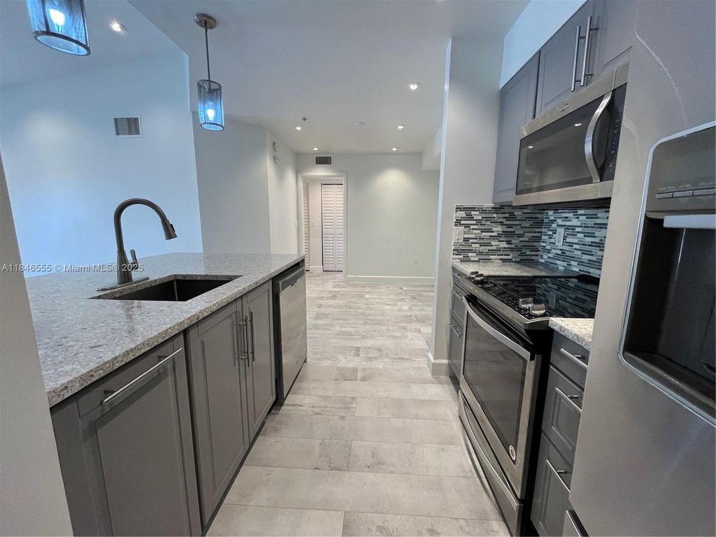 2031 Renaissance Blvd 308, Miramar, FL 33025