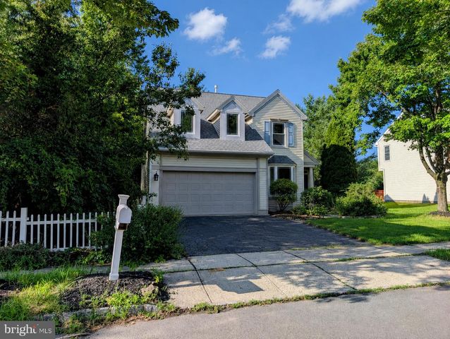 72 HARVARD CIR, Princeton, NJ 08540