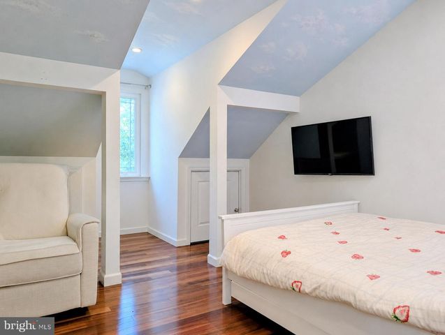 72 HARVARD CIR, Princeton, NJ 08540