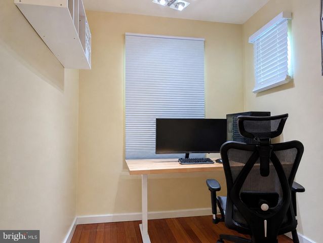 72 HARVARD CIR, Princeton, NJ 08540
