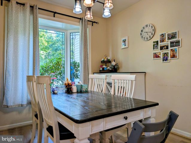 72 HARVARD CIR, Princeton, NJ 08540