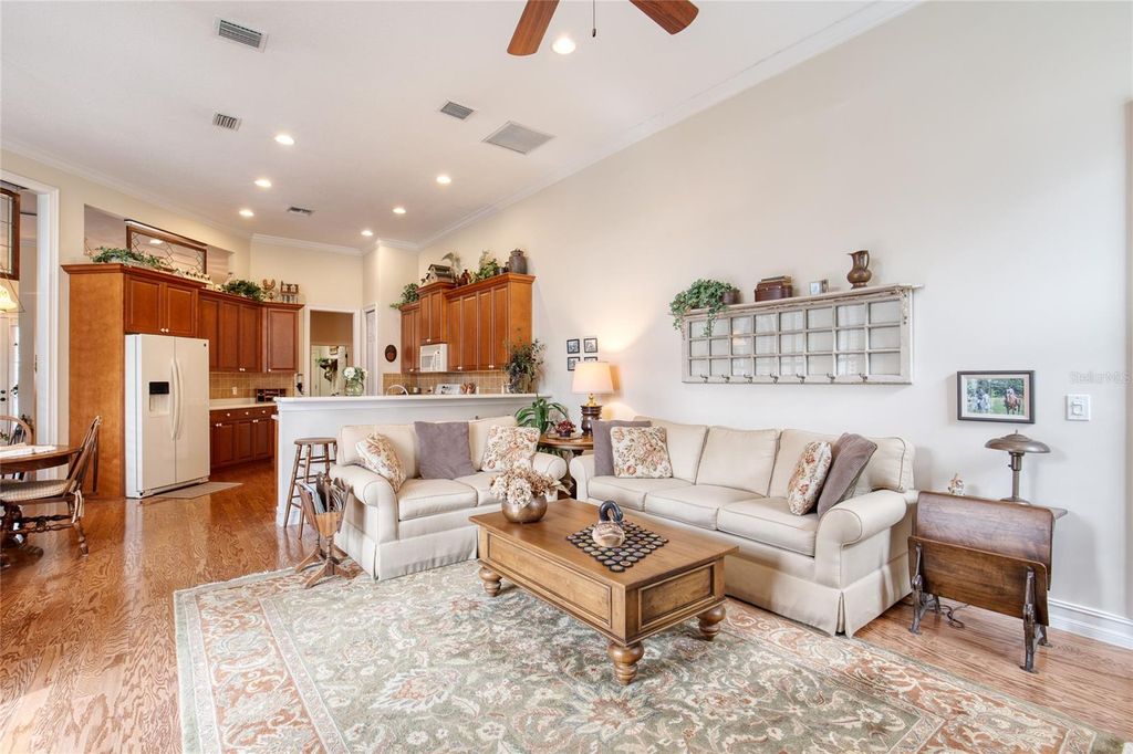 Image 32 of property listing at 314 BELLINGRATH TERRACE, Deland, FL 32724