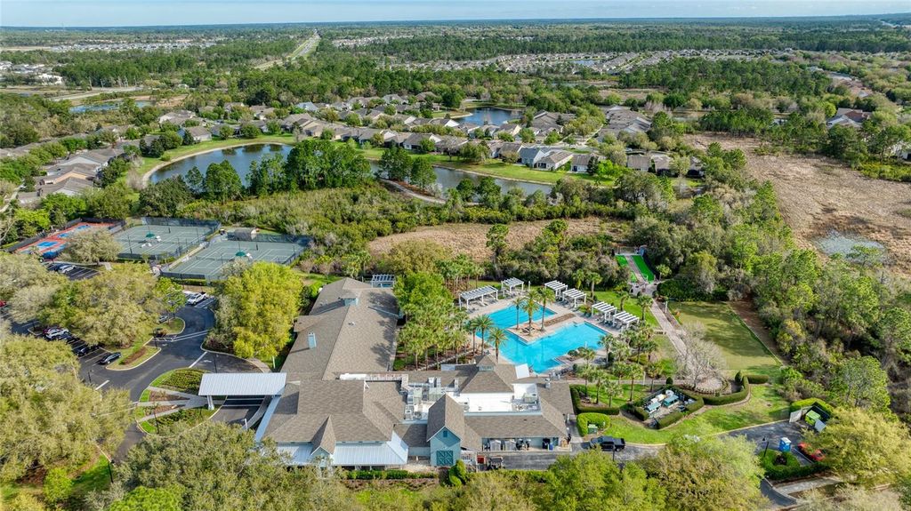 Image 76 of property listing at 314 BELLINGRATH TERRACE, Deland, FL 32724