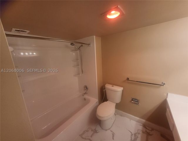 3301 Spanish Moss Ter 404, Lauderhill, FL 33319