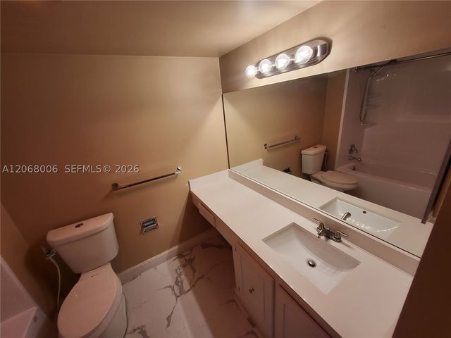 3301 Spanish Moss Ter 404, Lauderhill, FL 33319