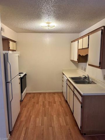 517 Mystic Drive, Greensboro, NC 27406