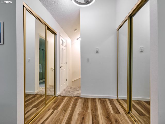 10276 Sw TRAPPER Ter, Beaverton, OR 97008