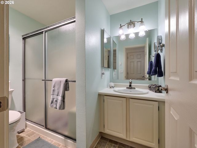 10276 Sw TRAPPER Ter, Beaverton, OR 97008