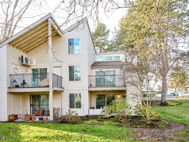 10276 Sw TRAPPER Ter, Beaverton, OR 97008