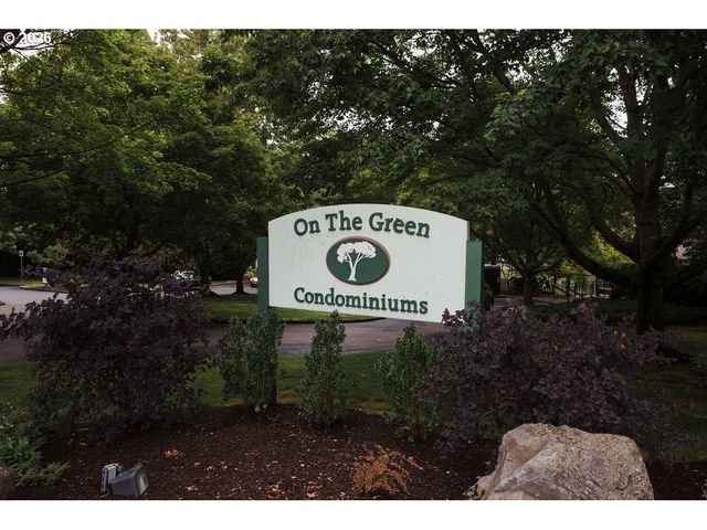 10276 Sw TRAPPER Ter, Beaverton, OR 97008