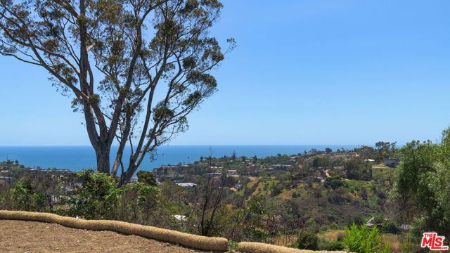 729 Enchanted Way, Pacific Palisades (los Angeles), CA 90272