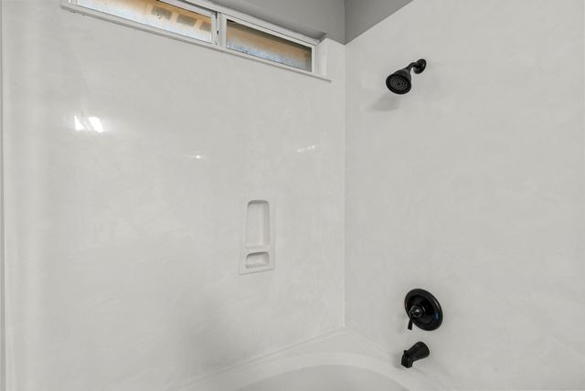 236 San Felipe DR, Kyle, TX 78640