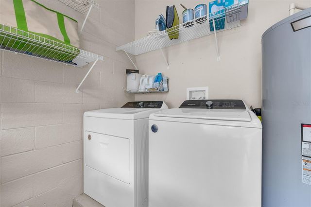 1278 N FAIRWAY DRIVE, Apopka, FL 32712