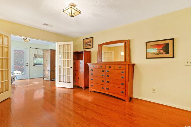 123 Hickory Dr., Conway, SC 29526