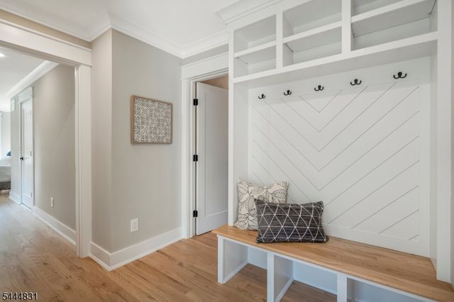 122 Stanmore Pl, Westfield Town, NJ 07090