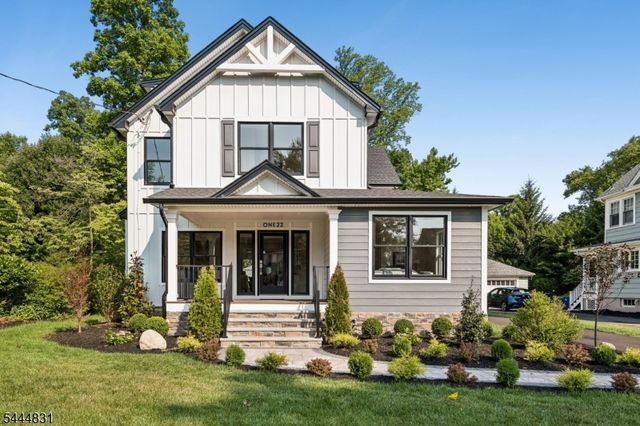 122 Stanmore Pl, Westfield Town, NJ 07090