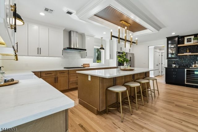 122 Stanmore Pl, Westfield Town, NJ 07090