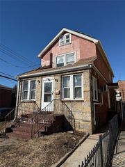 5844 136TH Street, Flushing, NY 11355