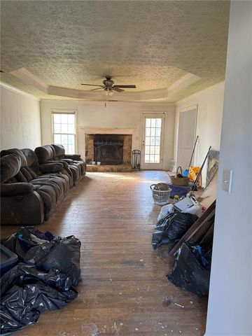 470 YEARLING Drive, Loganville, GA 30052