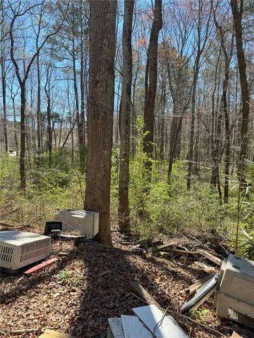 470 YEARLING Drive, Loganville, GA 30052