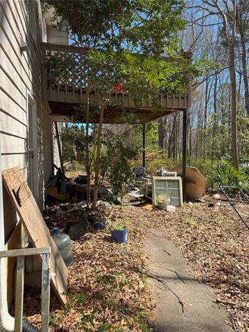 470 YEARLING Drive, Loganville, GA 30052