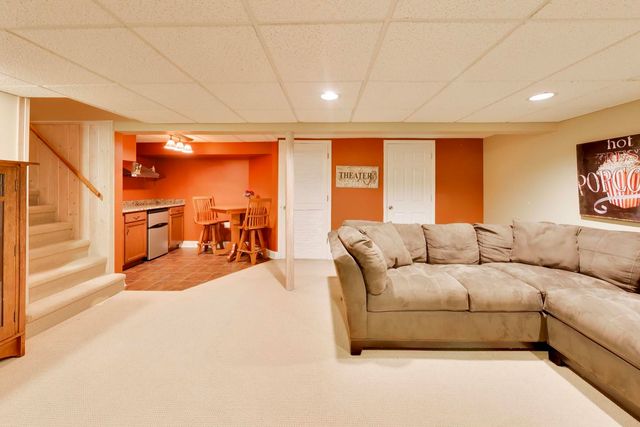 1117 Dawes Street, Libertyville, IL 60048