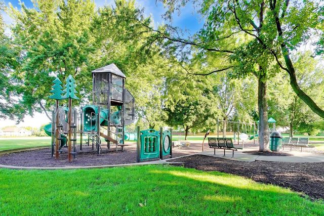 1117 Dawes Street, Libertyville, IL 60048