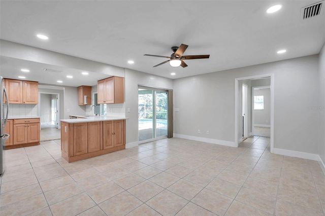 8789 MAPLEWOOD ROAD, Seminole, FL 33777