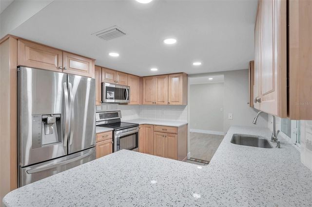 8789 MAPLEWOOD ROAD, Seminole, FL 33777