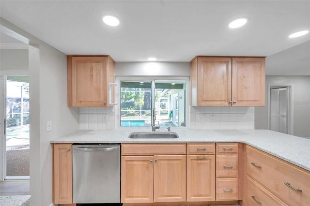 8789 MAPLEWOOD ROAD, Seminole, FL 33777