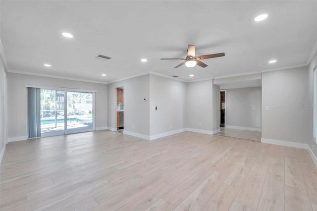 8789 MAPLEWOOD ROAD, Seminole, FL 33777