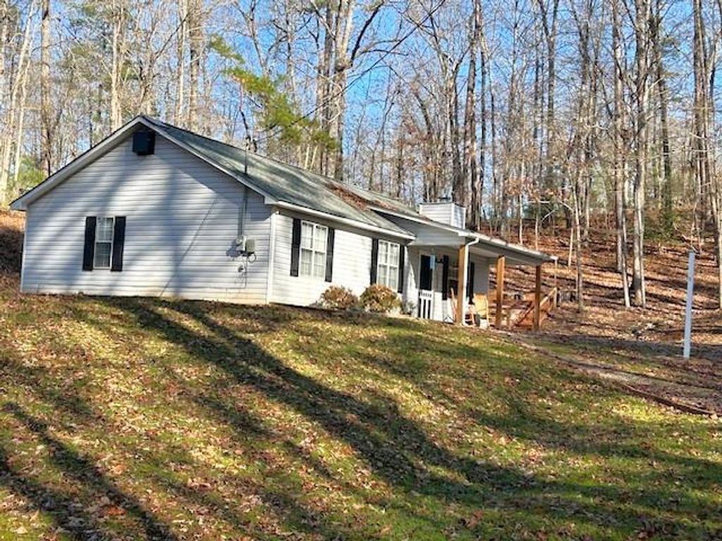 151 Padget Lane, Ellijay, GA 30540