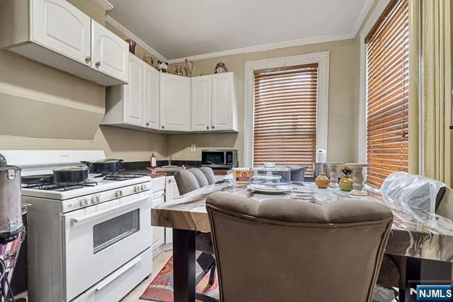 14-16 Crown Street, Bloomfield, NJ 07003