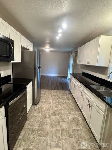 3607 Van Epps Street SE, Olympia, WA 98501