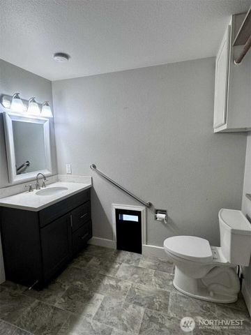 3607 Van Epps Street SE, Olympia, WA 98501