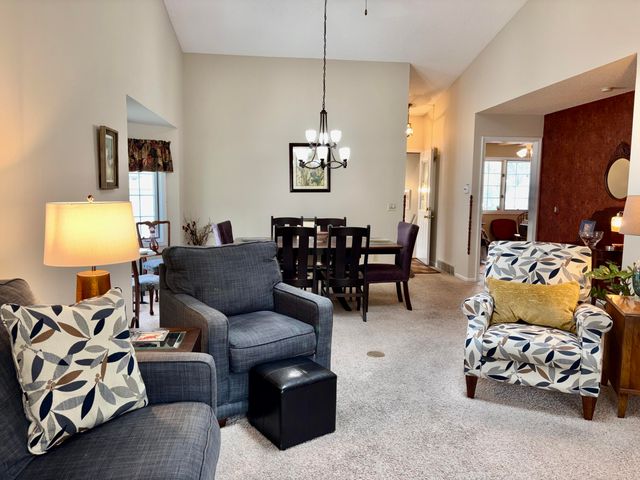 1019 Hidden Creek Drive 17, Norton Shores City, MI 49441