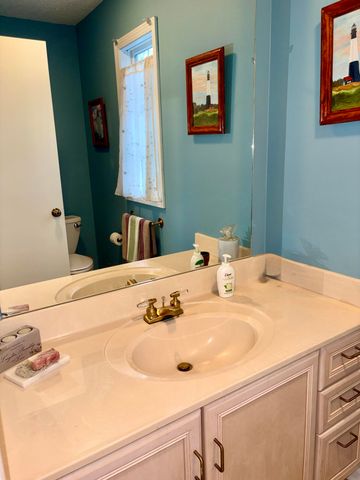 1019 Hidden Creek Drive 17, Norton Shores City, MI 49441