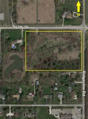 16700 S Ridgeview Road, Olathe, KS 66062