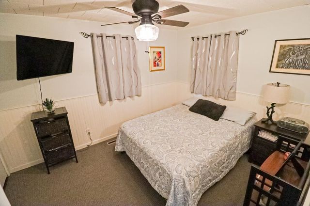 211 N Pine St, Inman, KS 67546