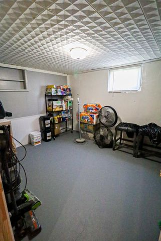 211 N Pine St, Inman, KS 67546