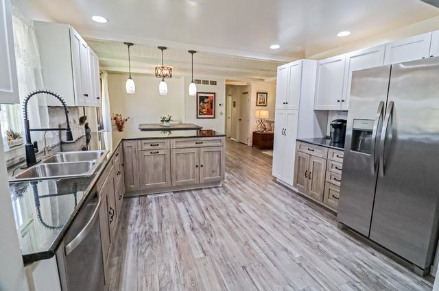 211 N Pine St, Inman, KS 67546