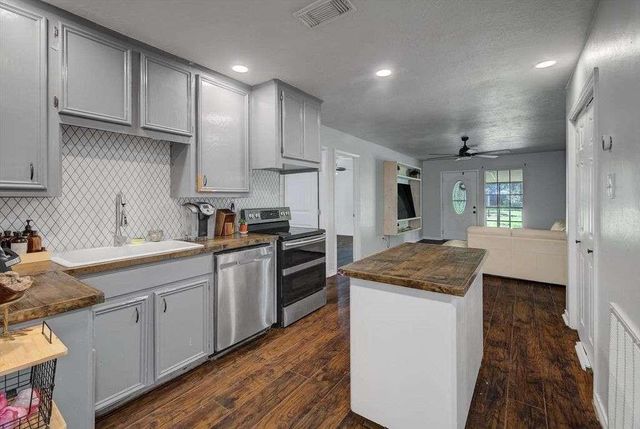 19844 Alford Road, Magnolia, TX 77355