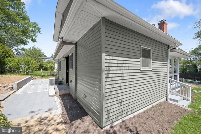 10128 HEREFORD PL, Silver Spring, MD 20901