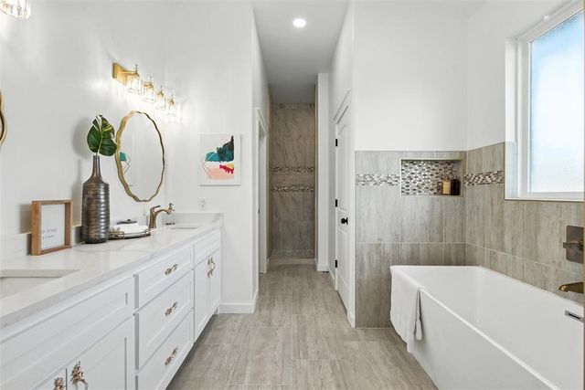 2432 Raven Circle, Blanchard, OK 73010