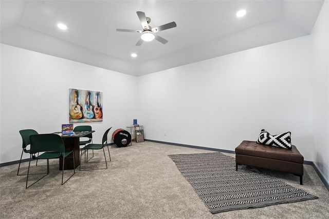 2432 Raven Circle, Blanchard, OK 73010